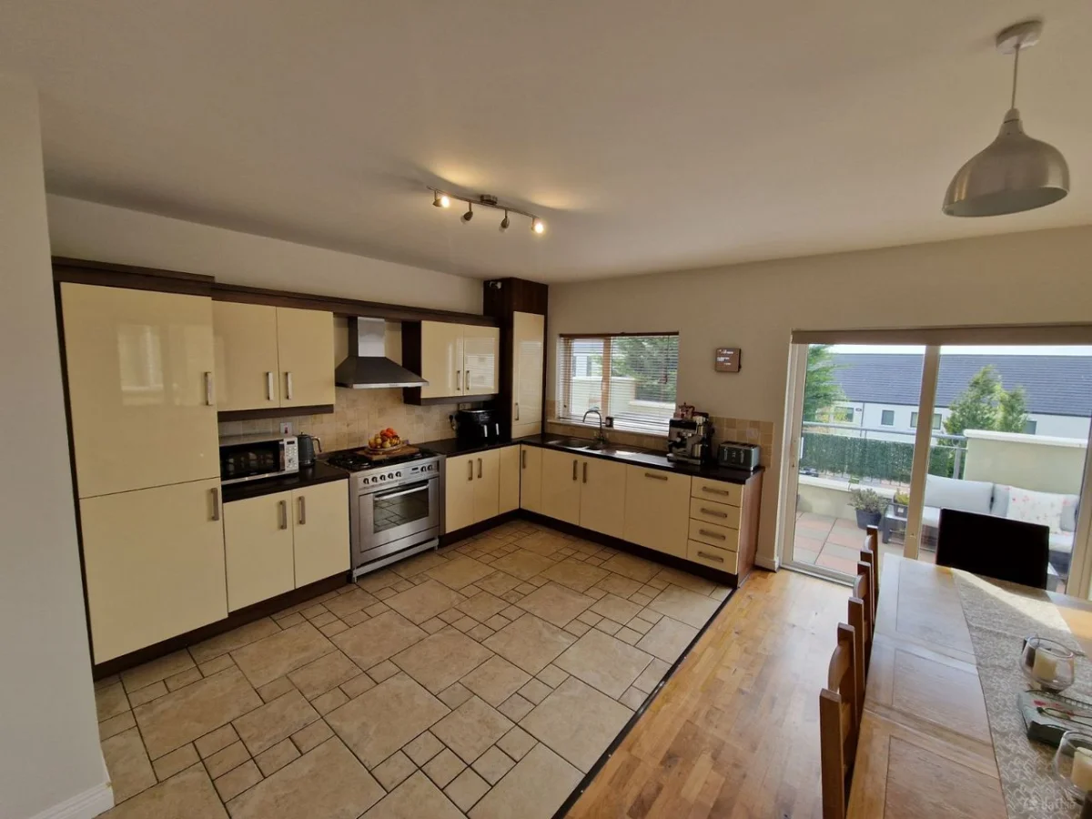 80 Log Na Gcapall, South Circular Road, South Circular Road, Co. Limerick - Image 8